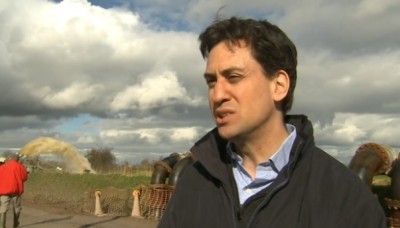 Ed Miliband "People here are saying the Government reaction was too slow"